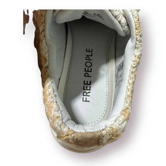 Free People Crochet Sneakers Bohochic Catch Me If You Can 6.5 Shoes Cottagecore - Picture 4 of 7